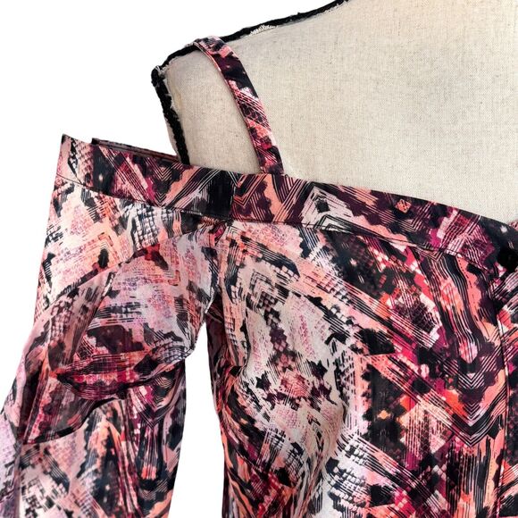 Bar III X-Small Button-Up Top Cold-Shoulder Long Ruffled Sleeve Abstract Snake - Picture 2 of 11